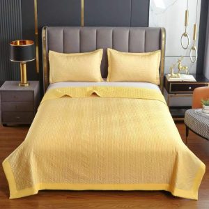 Cuvertura de Pat din Matase – Set Elegant de 3 Piese | Rasfat si Stil in Dormitorul Tau | COD 0096-TL