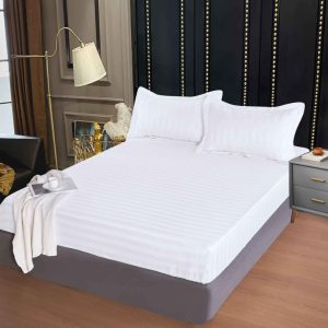 Husa de Pat Damasc cu Elastic - 3 Piese pentru un Somn Confortabil | COD 0316-PR