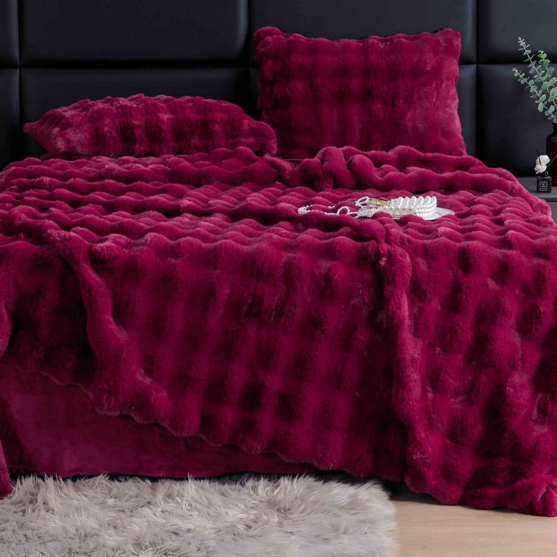 Lenjerie de pat din blanita de iepure artificiala – 6 piese, confort premium pentru nopti de vis | COD 1104-J