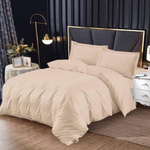 Lenjerie de Pat Damasc cu Elastic – Set 4 Piese | Eleganta si Confort in Dormitorul Tau | 0255-SI
