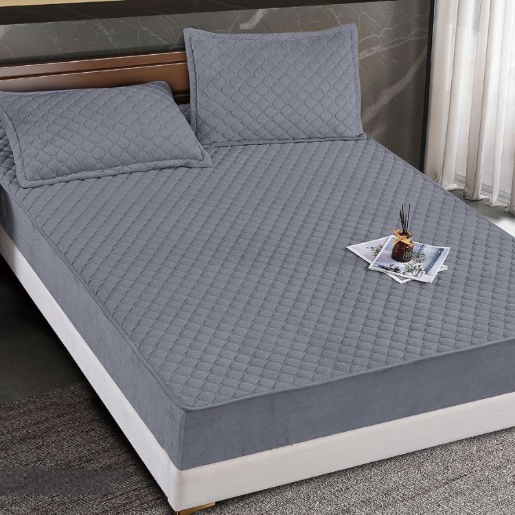 Husă Matlasată 160x200 – Protecție Premium și Confort Sporit | 0673-SI