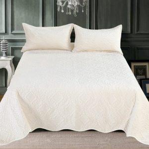 Set cuvertură catifea 3 piese – cuvertură mare pentru pat dublu, look rafinat și cozy | 1868-CV